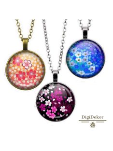 Hangulatos, cseresznyevirágos nyakláncok